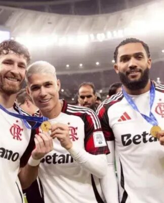 Flamengo acerta venda de Juninho para time mexicano, diz site 