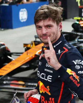 Max Verstappen, piloto da Red Bull Racing, durante as qualificatórias para o GP de Abu Dhabi 2025, nos Emirados Árabes Unidos