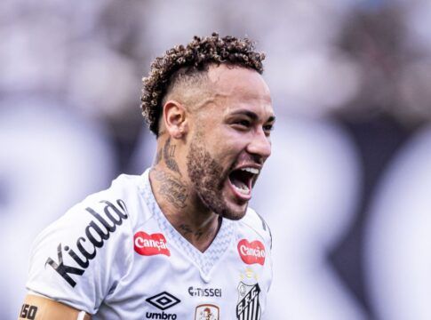 Santos aguarda Neymar em reapresentação e aval de staff para oficializar renovação