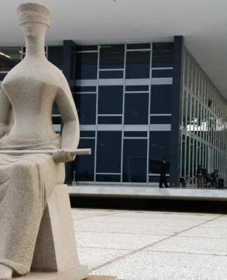 Senado pede ao STF suspensão de regra sobre impeachment de ministros