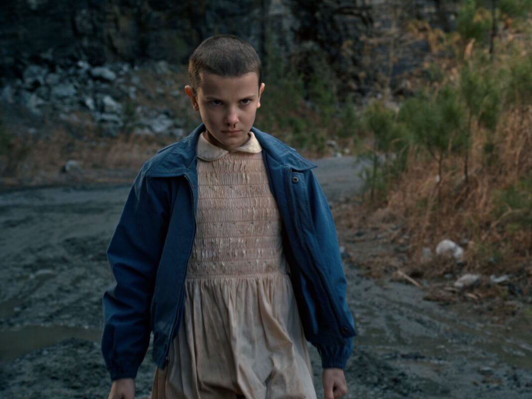 Em imagem, Eleven foge da clínica que estava internada
