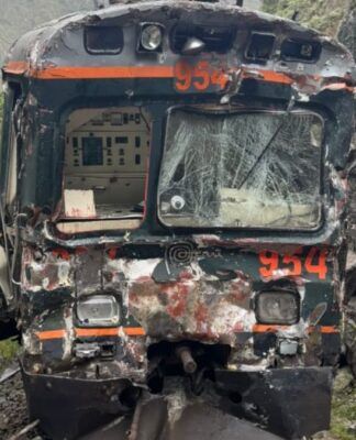 Acidente de trens no Peru mata maquinista e fere 40 pessoas