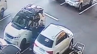 Mulher é abordada por criminoso em supermercado na zona sul de São Paulo