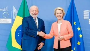 Encontro de Lula com a presidenta da Comissão Europeia, Ursula von der Leyen, em Bruxelas, em julho de 2023