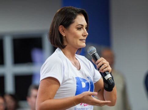 A ex-primeira-dama Michelle Bolsonaro em evento do PL Mulher na cidade de Primavera do Leste