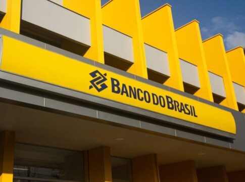Bancos e Bolsa suspendem atendimento presencial durante o Carnaval
