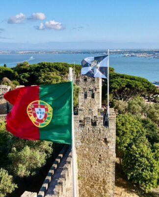 Portugal vai às urnas neste domingo (18/01) para eleger presidente com disputa acirrada