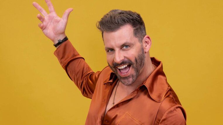 O ator Henri Castelli, que está no BBB 26