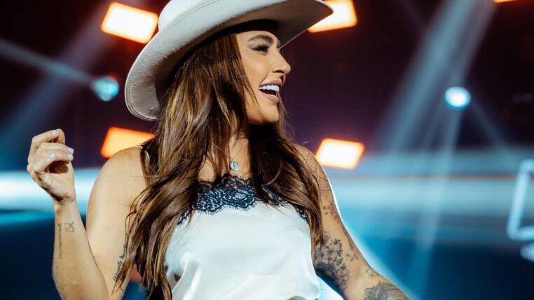A cantora sertaneja Lauana Prado