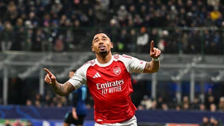 Gabriel Jesus é o atacante do Arsenal com mais participações em gols desde dezembro de 2025