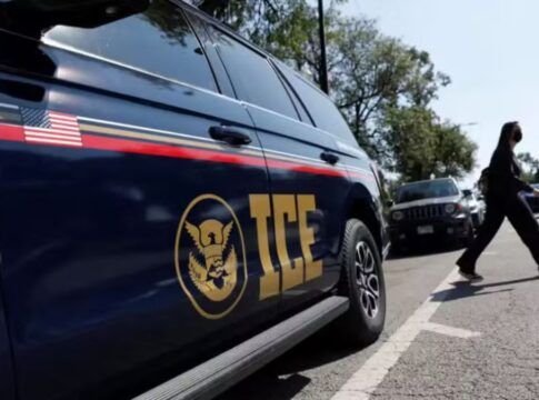 Senadores democratas demandam reformas no ICE para manter financiamento