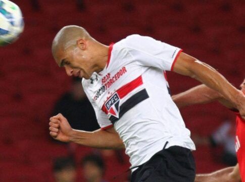 São Paulo anuncia retorno do zagueiro Matheus Dória