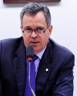 Quem é Felix Mendonça Jr., deputado investigado por suspeita de desvio de emendas