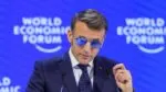 Visual “Top Gun” de Macron impulsiona ações de fabricante de óculos