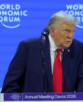 Trump afirma que Estados Unidos não usarão força para adquirir Groenlândia