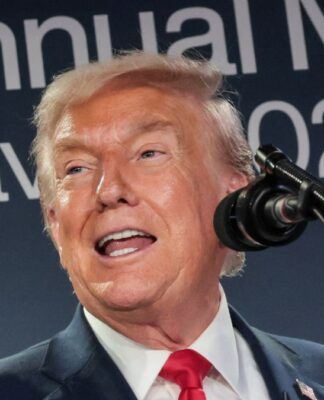 Veteranos da Otan criticam Trump por questionar serviço no Afeganistão