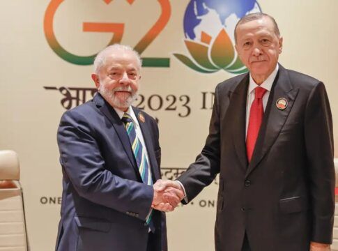 Lula e Erdogan, presidente da Turquia, conversam sobre Gaza e COP