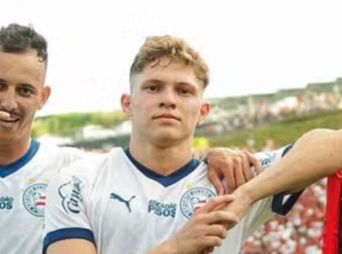 Com gol de Dell, Bahia vence o Vitória por 1 a 0 no Barradão