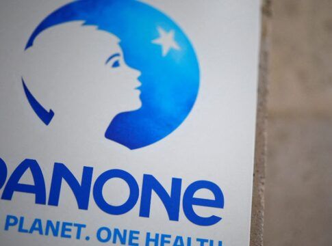Danone tem queda nas ações após recall de fórmulas infantis por suspeita de contaminação
