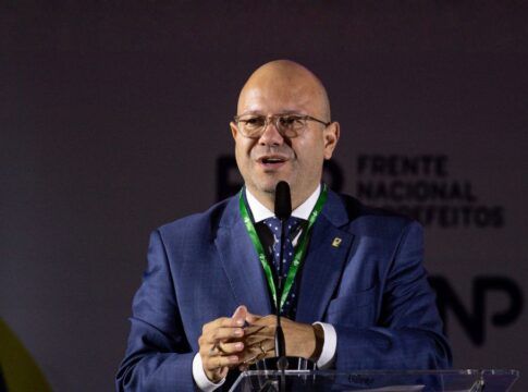 Lula define Olavo Noleto como novo ministro das Relações Institucionais após saída de Gleisi