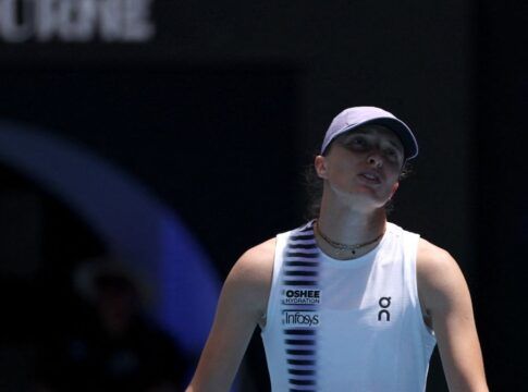 Swiatek questiona privacidade no Australian Open: “Somos animais no zoológico?”