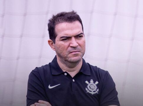 Corinthians apresenta Marcelo Paz como novo diretor executivo