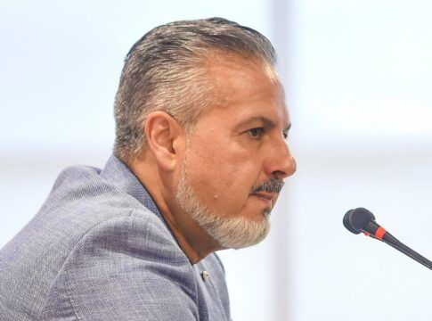 Boto descarta grandes mudanças no Flamengo após títulos recentes