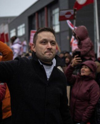 Groenlândia prepara população para possível invasão militar dos EUA