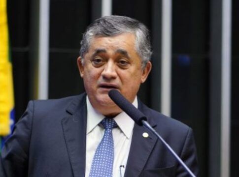 PEC da Segurança “subiu no telhado”, afirma líder do governo