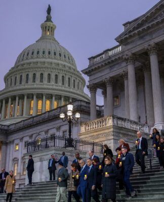 Governo Trump lança site com sua versão sobre invasão ao Capitólio