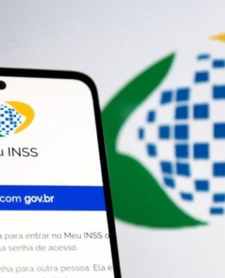 Lula sanciona lei que proíbe descontos automáticos em benefícios do INSS