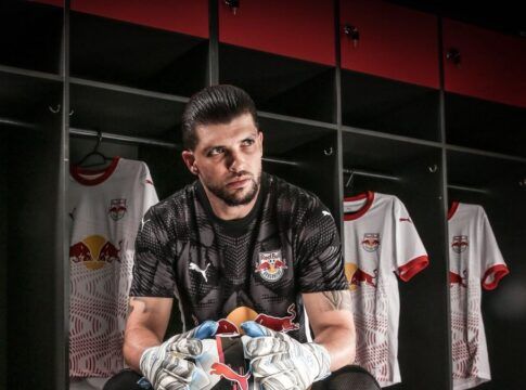 Red Bull Bragantino anuncia contratação de Tiago Volpi após rescisão com Grêmio