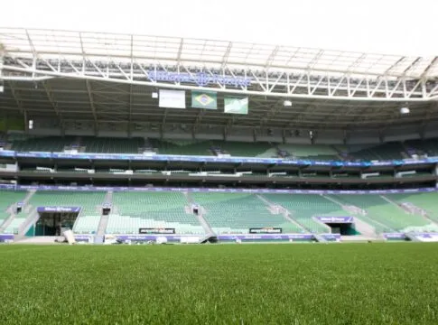 Ricardo Melo critica gestão do Allianz: “Prioridade lá é show, futebol só se der!”