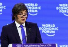 Javier Milei durante discurso no Fórum Econômico Mundial (Foto: REUTERS/Denis Balibouse)