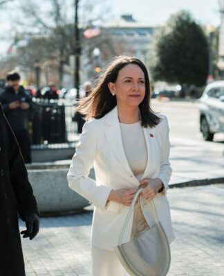 María Corina Machado se reúne com Trump na Casa Branca