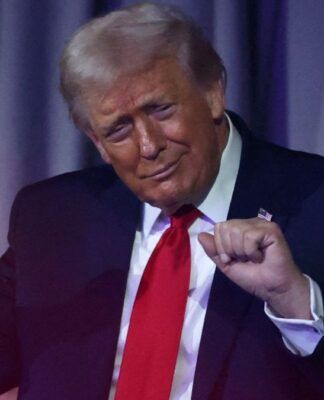 Trump anuncia que Venezuela fornecerá até 50 milhões de barris aos EUA