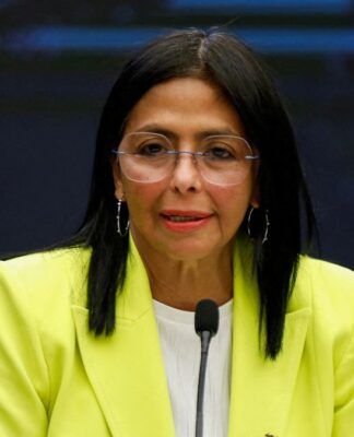 Nas redes e na TV, Delcy Rodríguez condena ação dos EUA na Venezuela
