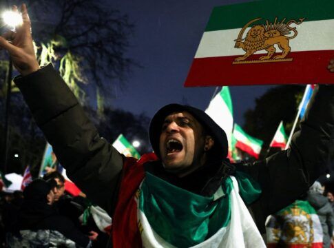 Protestos contra o regime dos Aiatolás do Irã