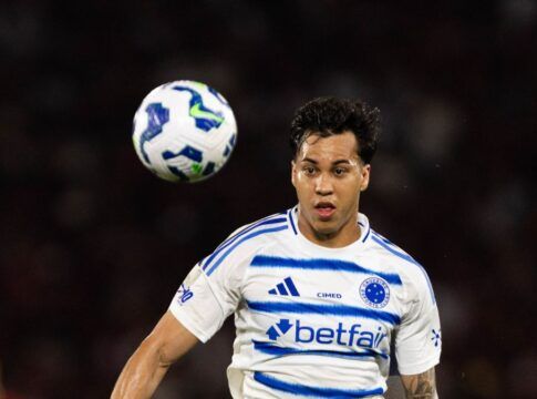 Dirigente do Cruzeiro fala sobre o fim das negociações com o Flamengo por Kaio Jorge