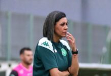Nívia de Lima, da Chapecoense, é a primeira treinadora mulher a vencer jogo na Copinha
