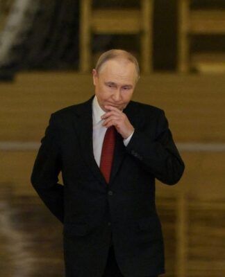 Rússia suspende ataques a Kiev até domingo a pedido de Trump; Zelensky vai retribuir