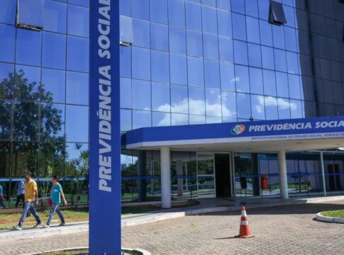 Governo prorroga até março prazo para pedido de ressarcimento do INSS