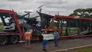 Imagem do acidente com quatro caminhões em Piracicaba