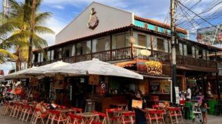 Fachada do restaurante Caldinho do Nenen, em Porto de Galinhas