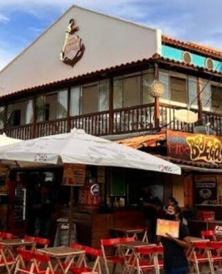 Fachada do restaurante Caldinho do Nenen, em Porto de Galinhas