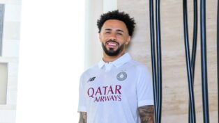 Claudinho, jogador brasileiro do Al-Sadd do Catar