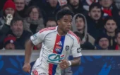 O atacante Endrick em ação pelo Lyon