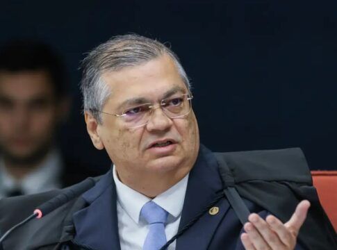 Dino dá prazo para estados e municípios explicarem emendas para Perse