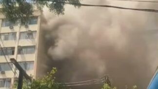 Fumaça no prédio do Icesp, em São Paulo