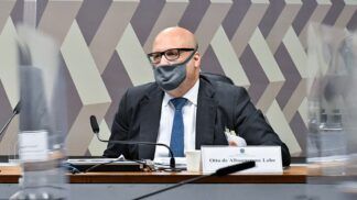 Otto Eduardo Fonseca de Albuquerque Lobo durante sabatina na Comissão de Assuntos Econômicos (CAE) do Senado